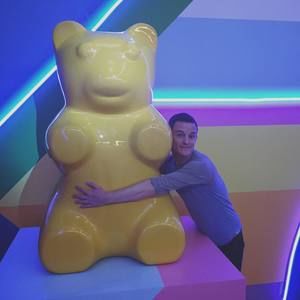 Meet your Posher, Tim